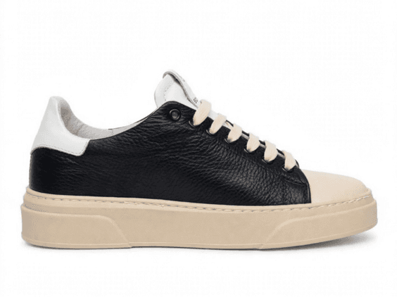 Sneakers in Pelle